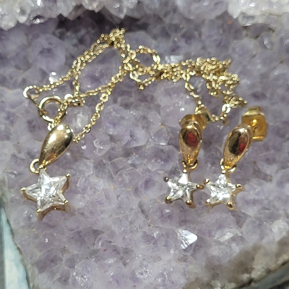 Star Necklace and Earrings Set. - Picture 1 of 10